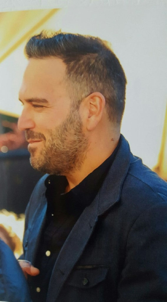 PORTFOLIO AND MARKETING EXPERIENCES