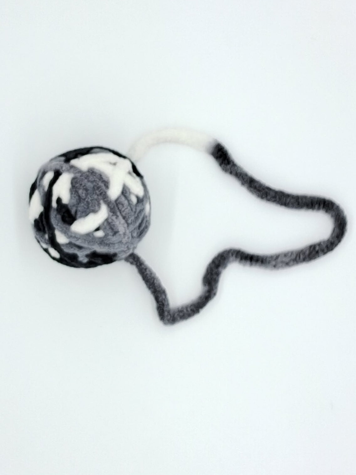 Kitty Cat Yarn Ball-3