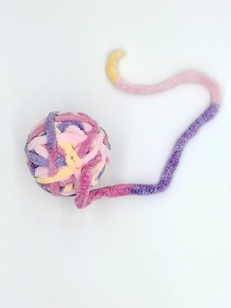 Kitty Cat Yarn Ball-4
