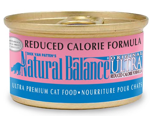 Équilibre naturel réduit les aliments en conserve des chats caloriques