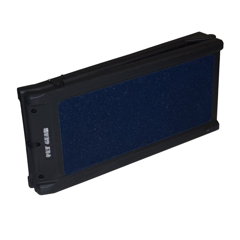 Pet Gear Travel Lite Bi-Fold Ramp for Cats/Dogs, Lightweight/Portable, Safety Tether Included, Rubber Grippers for Stability